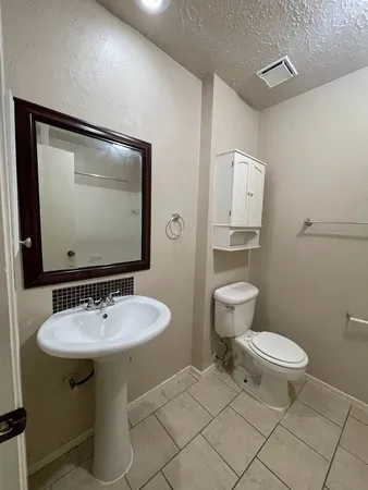 $1,995 | 2126 Collingsfield Drive, Sugar Land, TX 77478