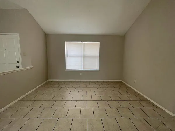 $1,995 | 2126 Collingsfield Drive, Sugar Land, TX 77478