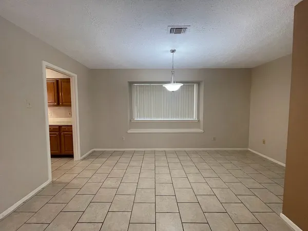 $1,995 | 2126 Collingsfield Drive, Sugar Land, TX 77478