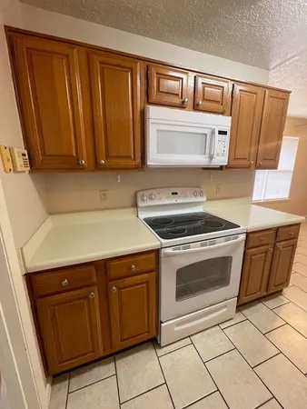 $1,995 | 2126 Collingsfield Drive, Sugar Land, TX 77478