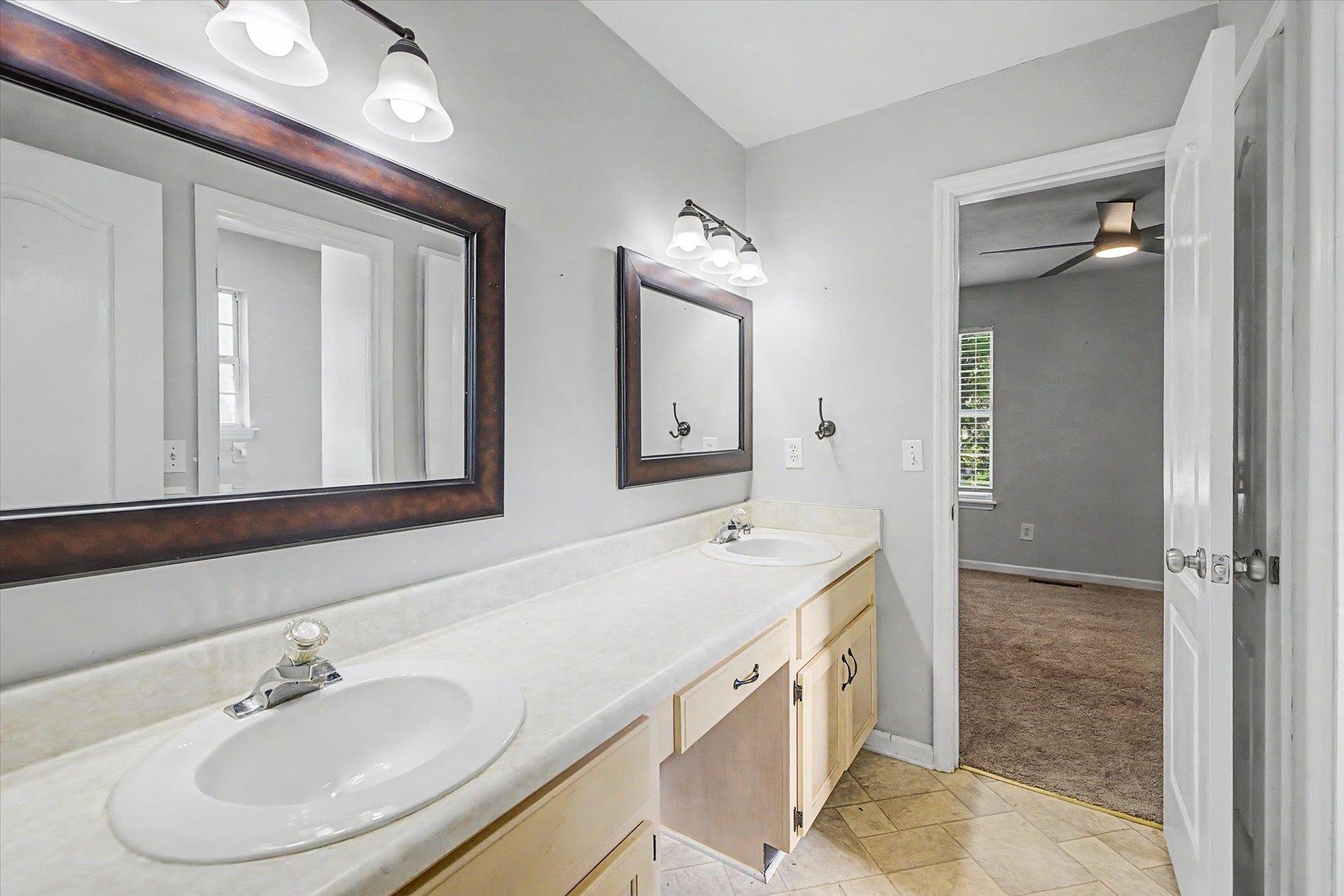 1704 Green Ridge Trail Tallahassee, FL 32312 - Photo 12 of 46