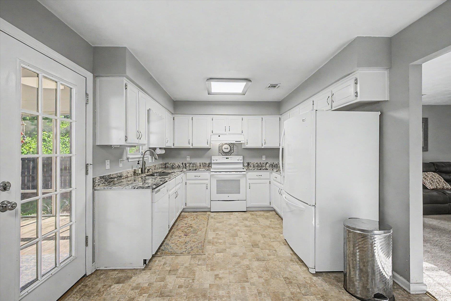 1704 Green Ridge Trail Tallahassee, FL 32312 - Photo 33 of 46