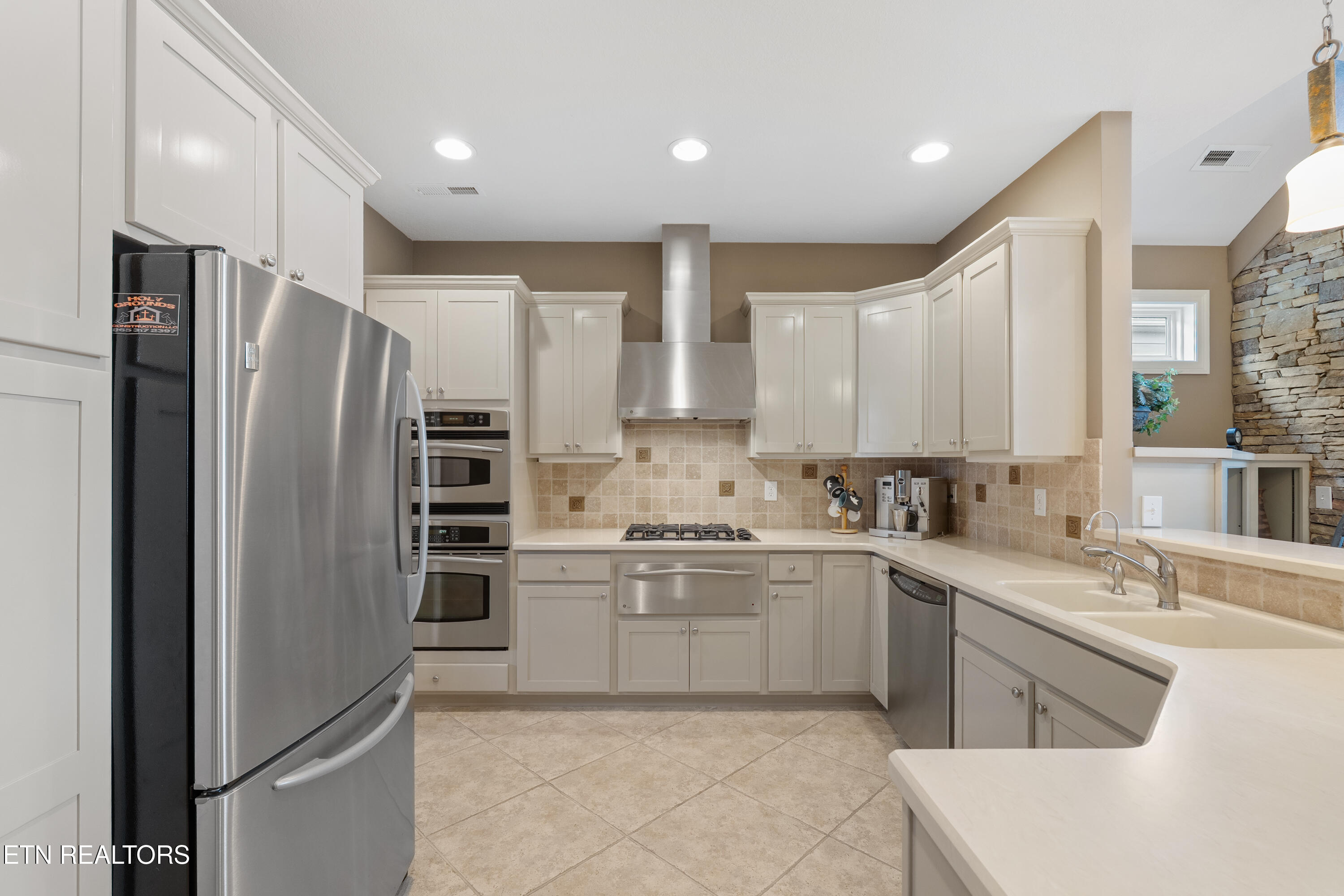 1069 Rarity Bay Parkway Vonore, TN 37885 - Photo 13 of 51 DSC08911