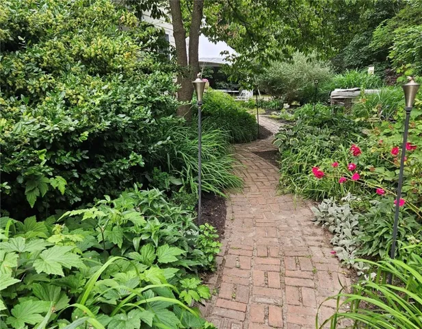 $899,900 | 1220 Hope Street, Bristol, RI 02809