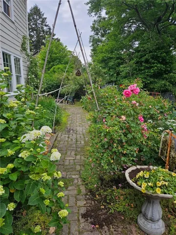 $899,900 | 1220 Hope Street, Bristol, RI 02809