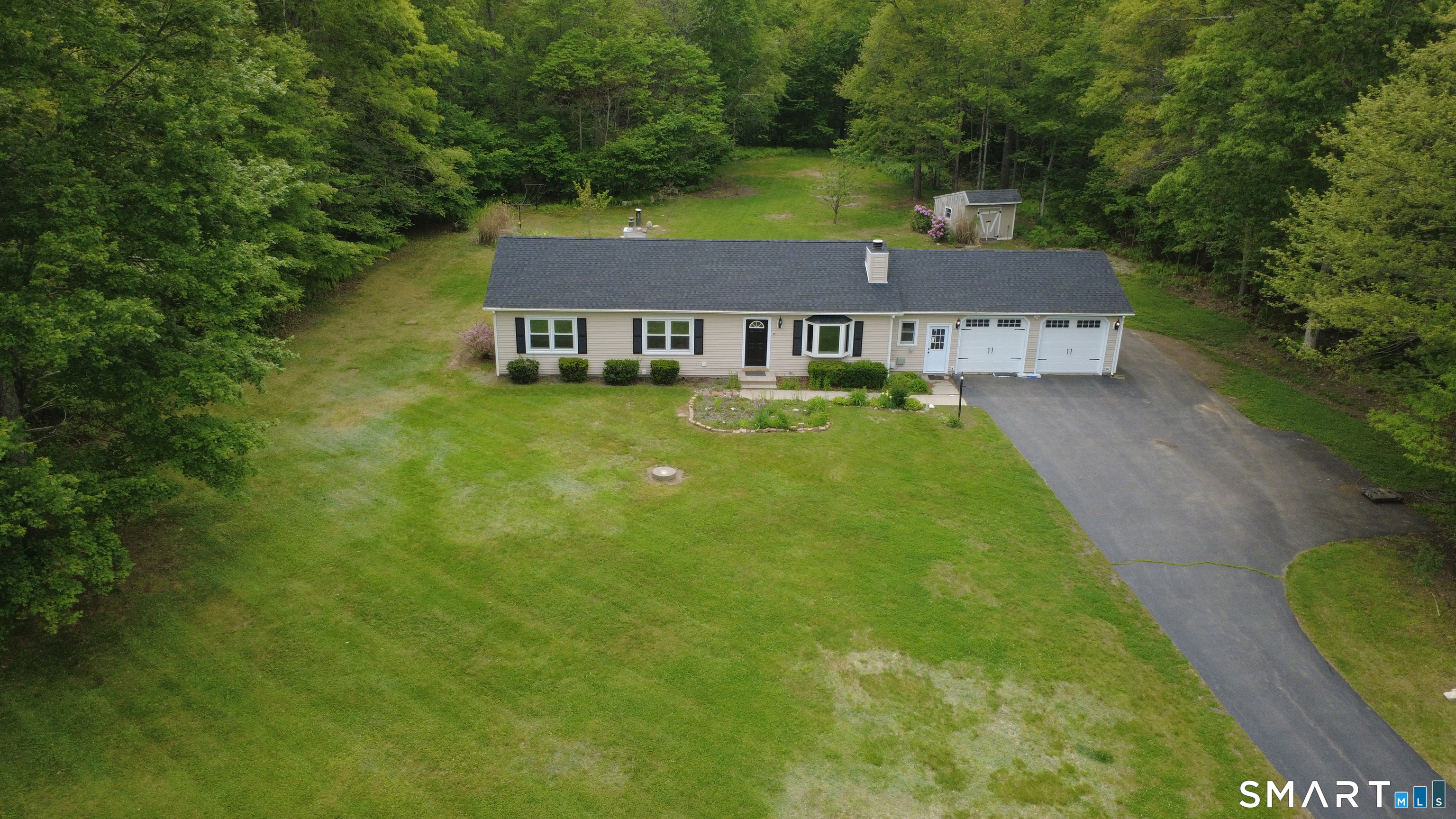 81 Bailey Hill Road Killingly, CT 06239 - Photo 5 of 37