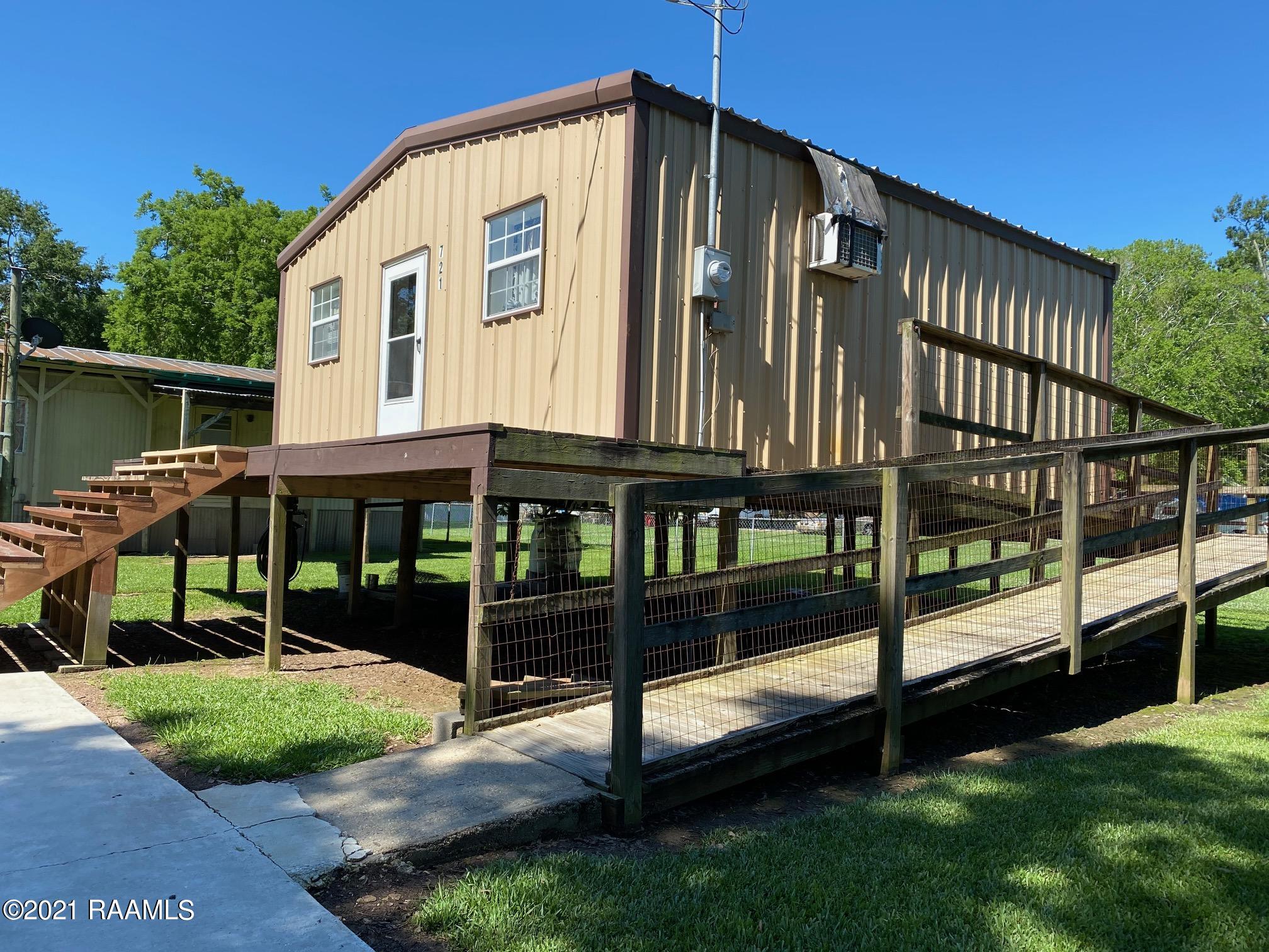 715-721 Rayne Road Port Barre, LA 70577 - Photo 32 of 36 IMG_3048