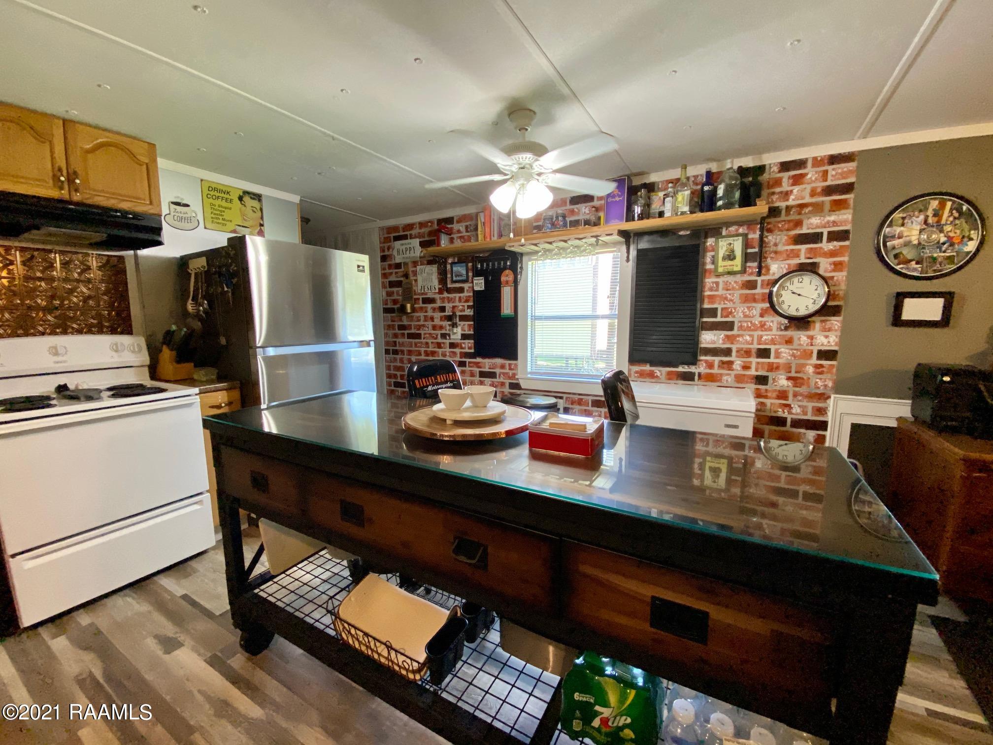 715-721 Rayne Road Port Barre, LA 70577 - Photo 6 of 36 IMG_3023