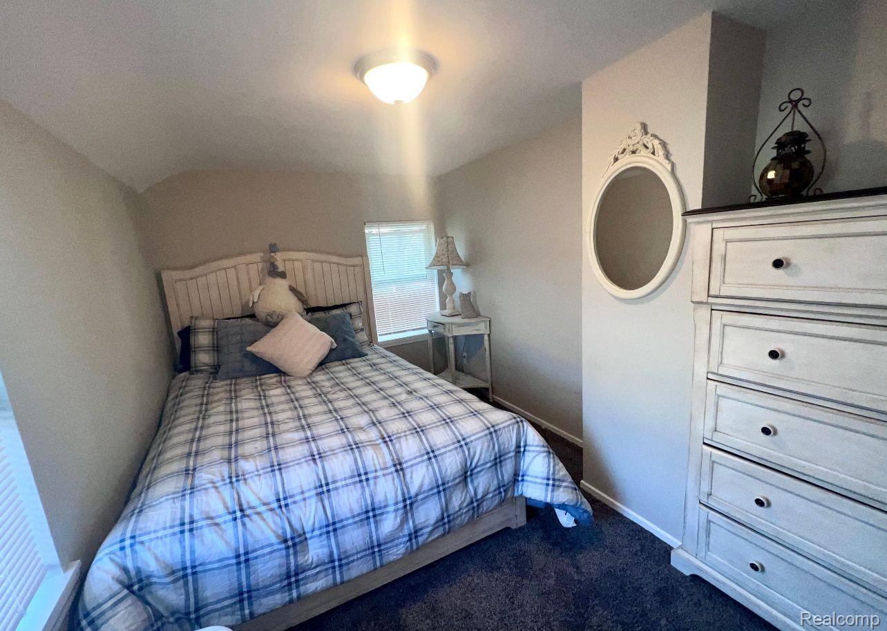 225 3rd Street Fenton, MI 48430 - Photo 14 of 23 Gallery Image 14