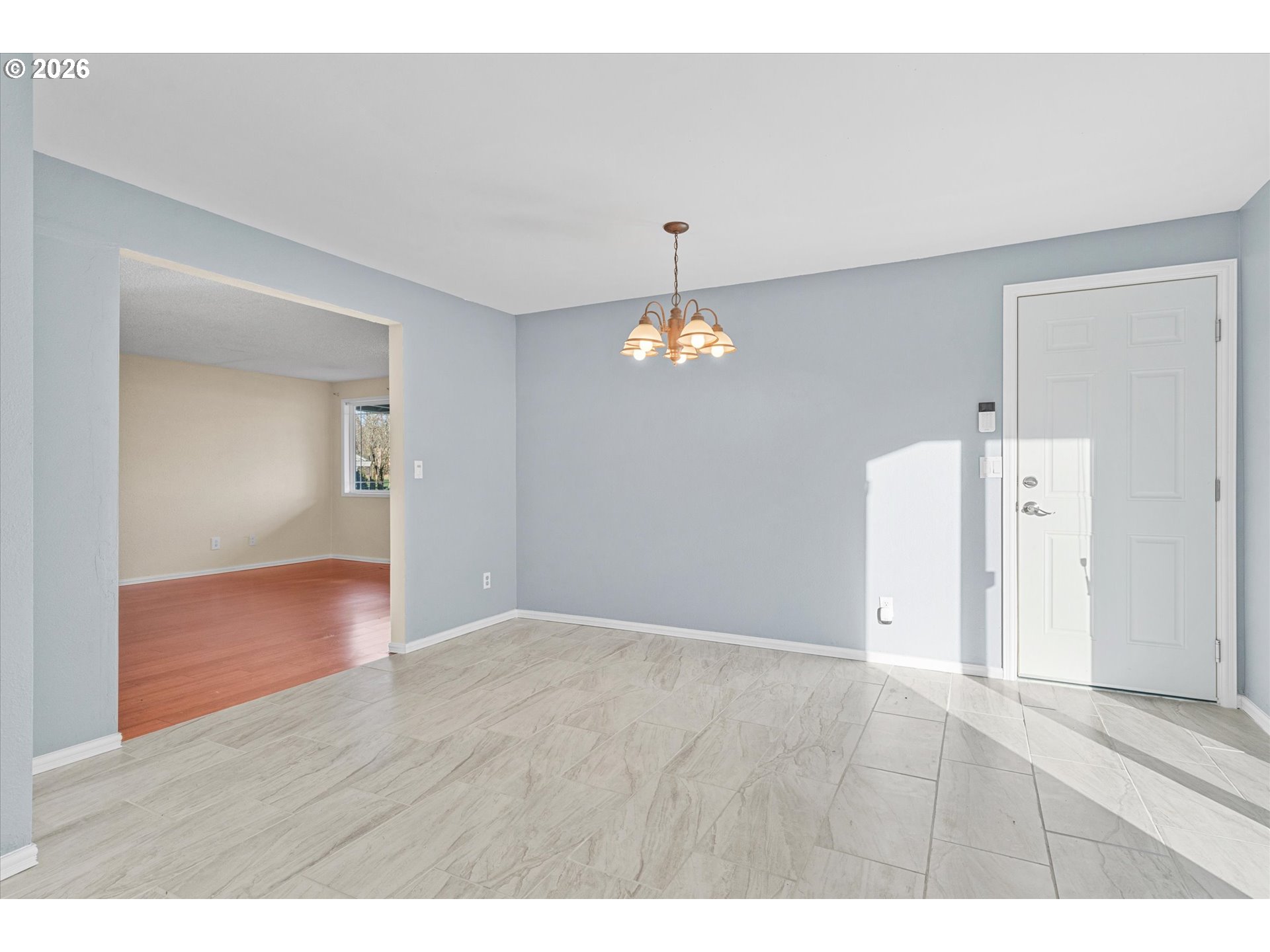 955 Southeast Hogan Road Gresham, OR 97080 - Photo 17 of 47