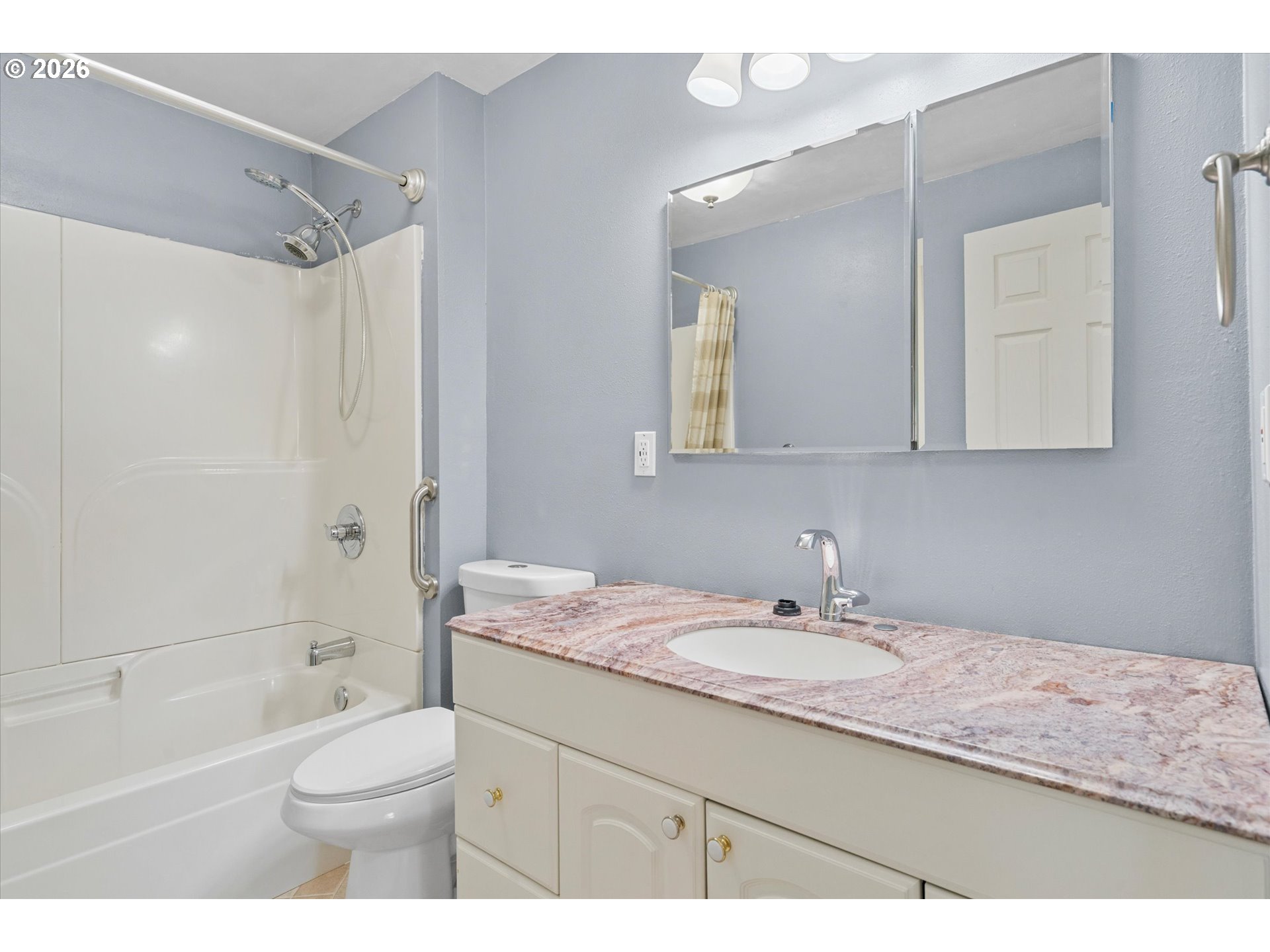 955 Southeast Hogan Road Gresham, OR 97080 - Photo 22 of 47