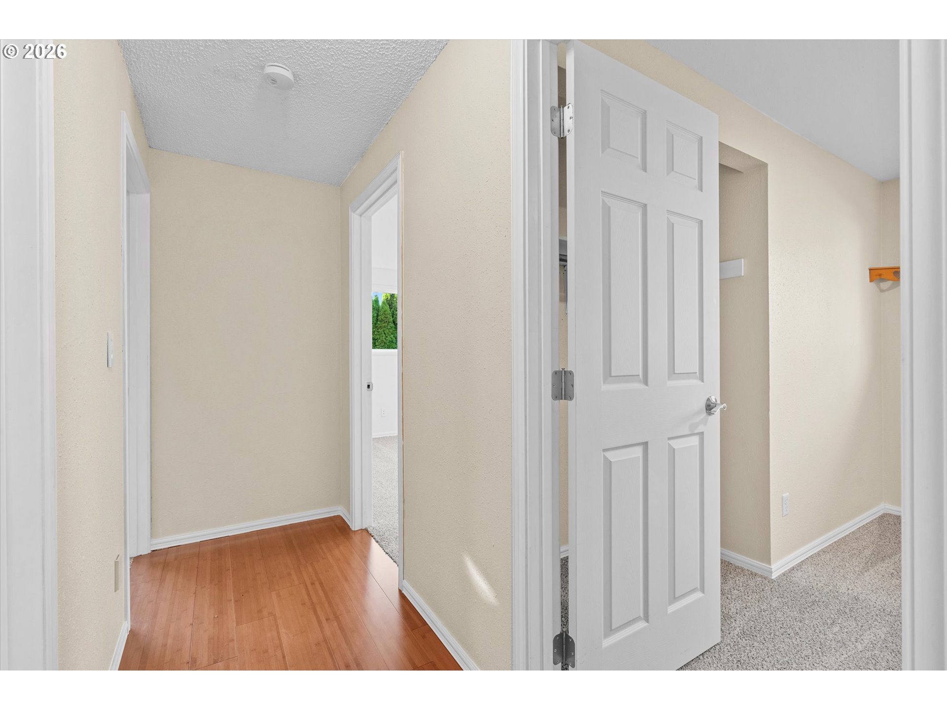 955 Southeast Hogan Road Gresham, OR 97080 - Photo 34 of 47