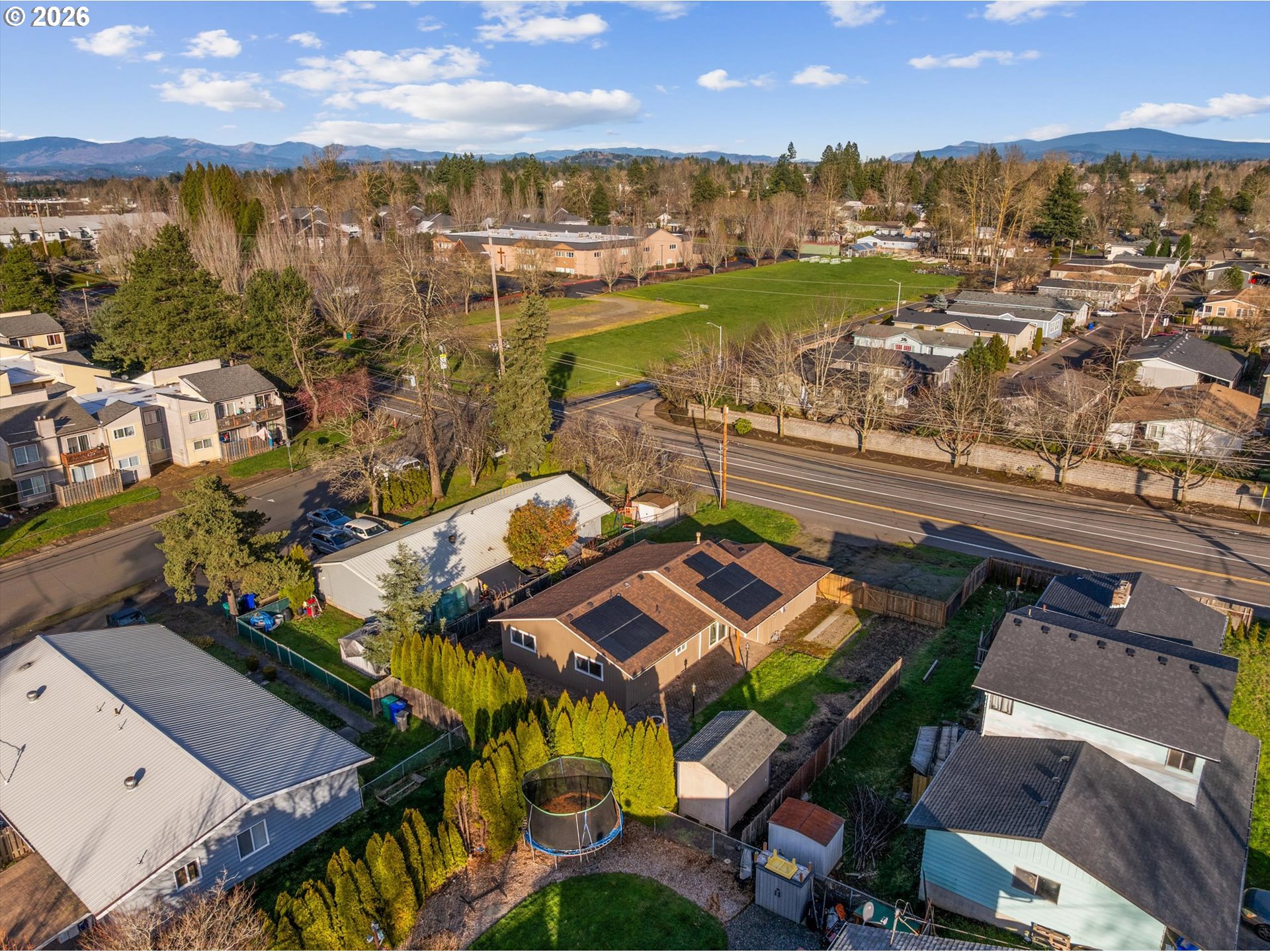 955 Southeast Hogan Road Gresham, OR 97080 - Photo 43 of 47