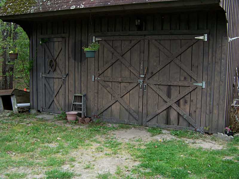 209 Shippee Schoolhouse Road Killingly, CT 06241 - Photo 6 of 10 Exterior Front.