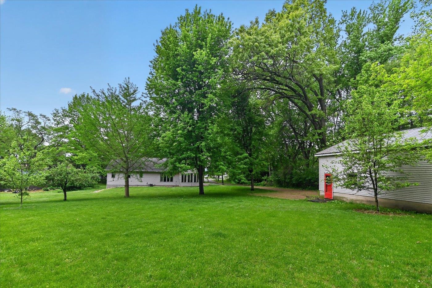 4454 Beale Street Madison, WI 53711 - Photo 4 of 47