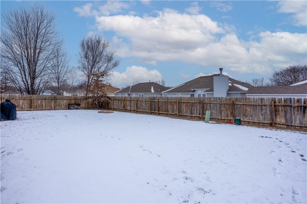 733 Burlington Road Warrensburg, MO 64093 - Photo 11 of 37