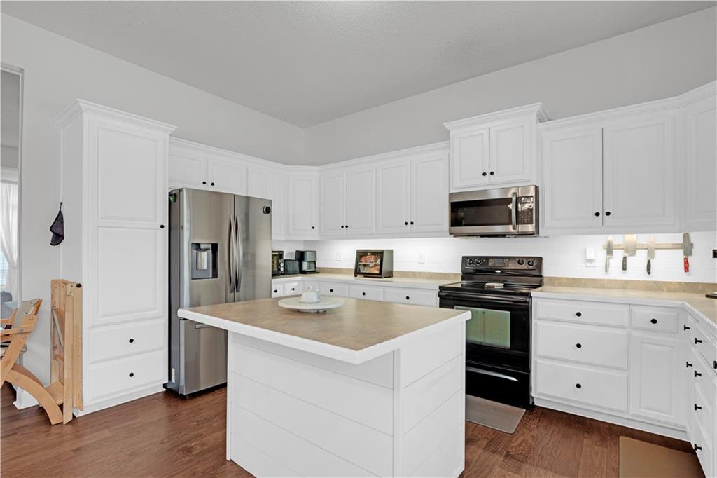 733 Burlington Road Warrensburg, MO 64093 - Photo 19 of 37