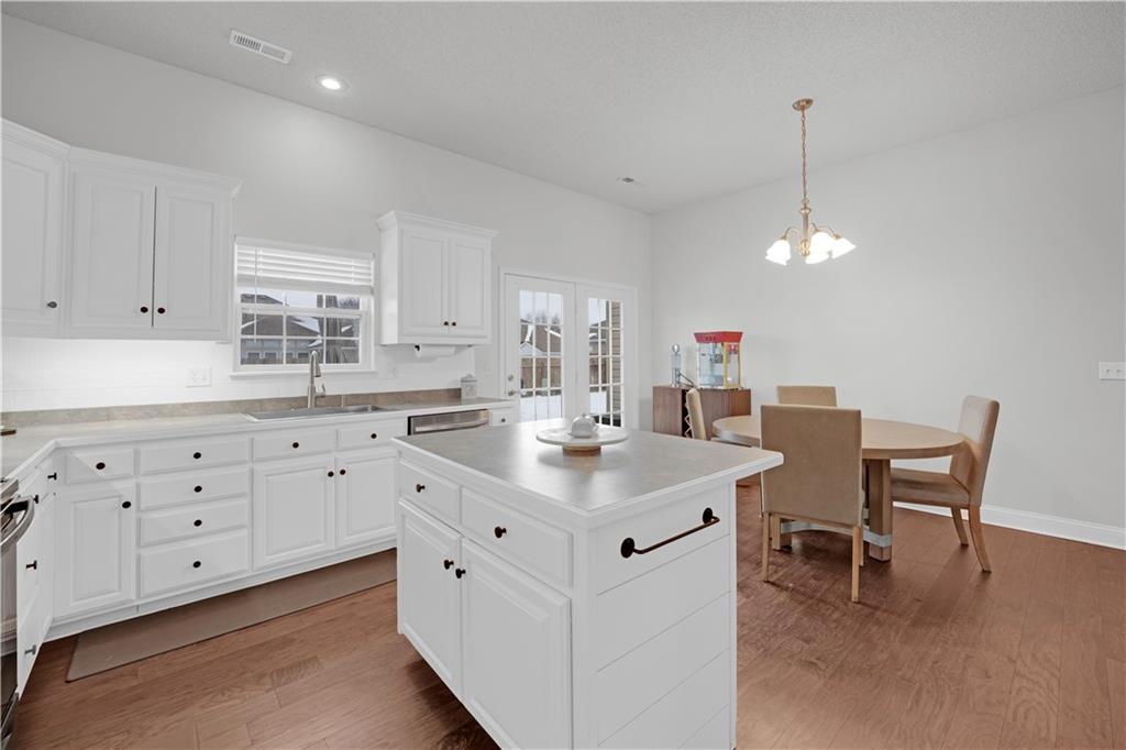 733 Burlington Road Warrensburg, MO 64093 - Photo 21 of 37