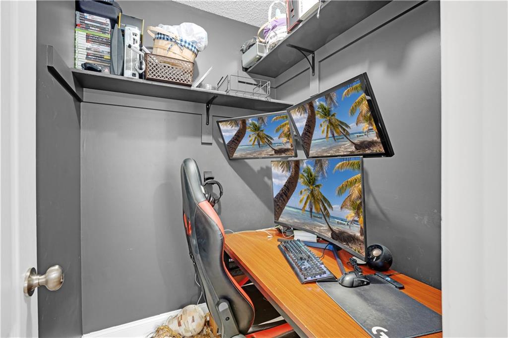 733 Burlington Road Warrensburg, MO 64093 - Photo 32 of 37