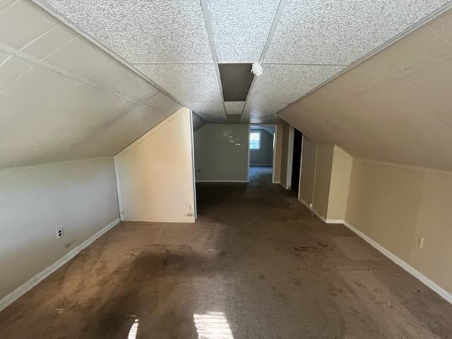 4760 Willow Road Memphis, TN 38117 - Photo 15 of 16 a view of a big room with closet