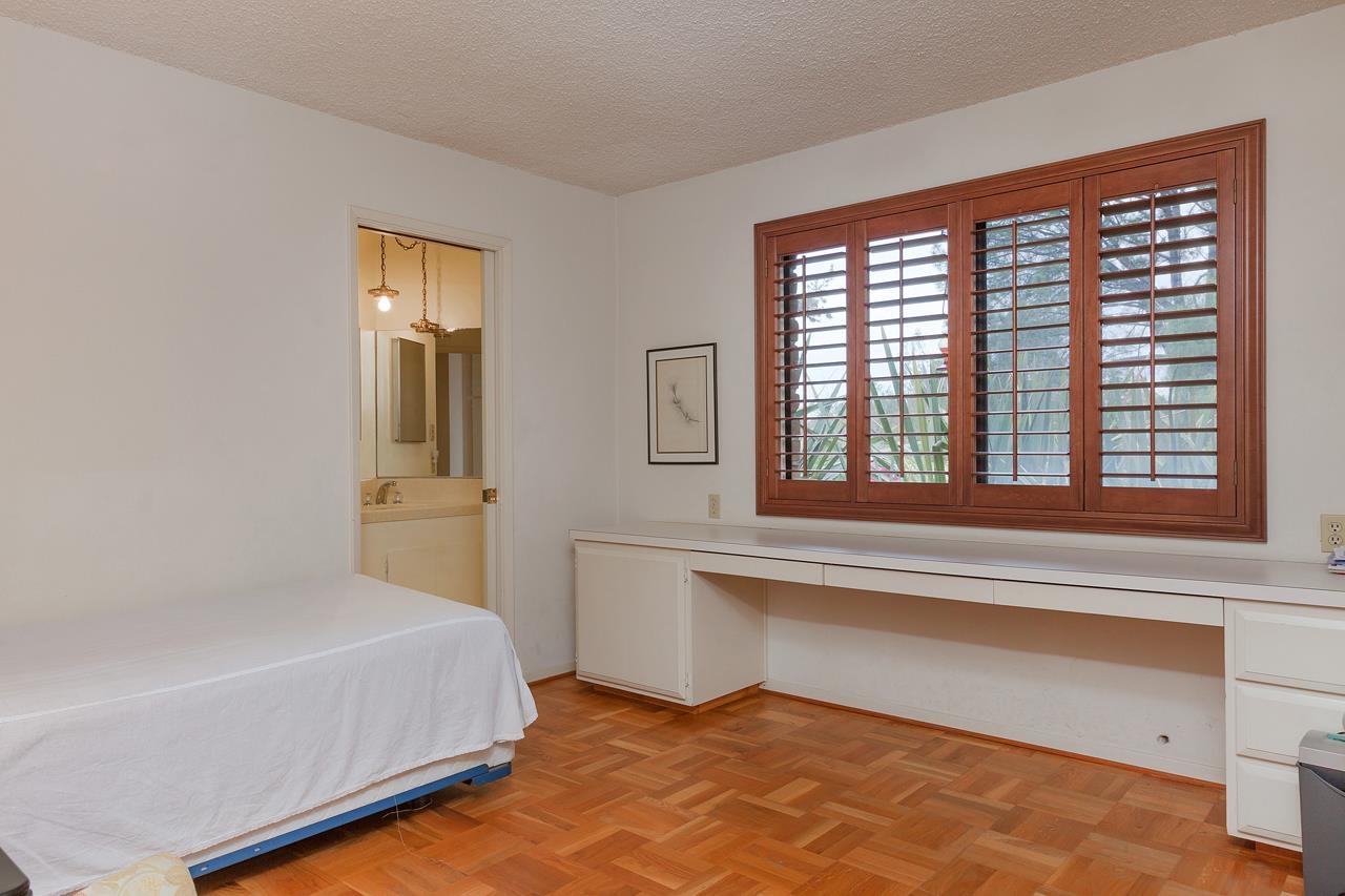 5021 Linea Del Cielo Rancho Santa Fe, CA 92067 - Photo 18 of 25 Gallery Image 18