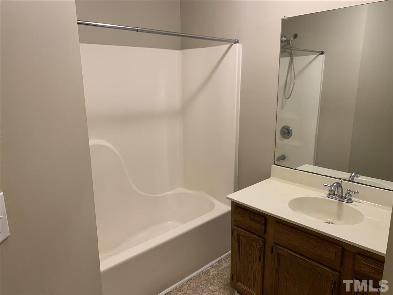 5309 Nesting Court Raleigh, NC 27610 - Photo 18 of 23 Gallery Image 18