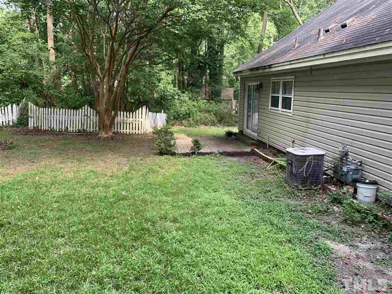 5309 Nesting Court Raleigh, NC 27610 - Photo 4 of 23 Gallery Image 4