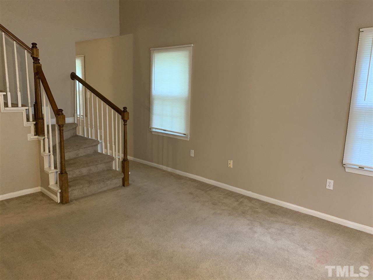 5309 Nesting Court Raleigh, NC 27610 - Photo 10 of 23 Gallery Image 10