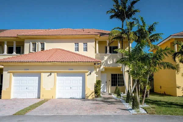 $3,500 | 13235 Southwest 143rd Terrace, Unit 13235, Miami, FL 33186