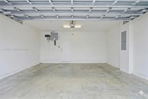 $890,000 | 6671 Northwest 105th Place, Unit 6671, Doral, FL 33178