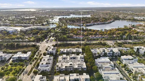 $890,000 | 6671 Northwest 105th Place, Unit 6671, Doral, FL 33178