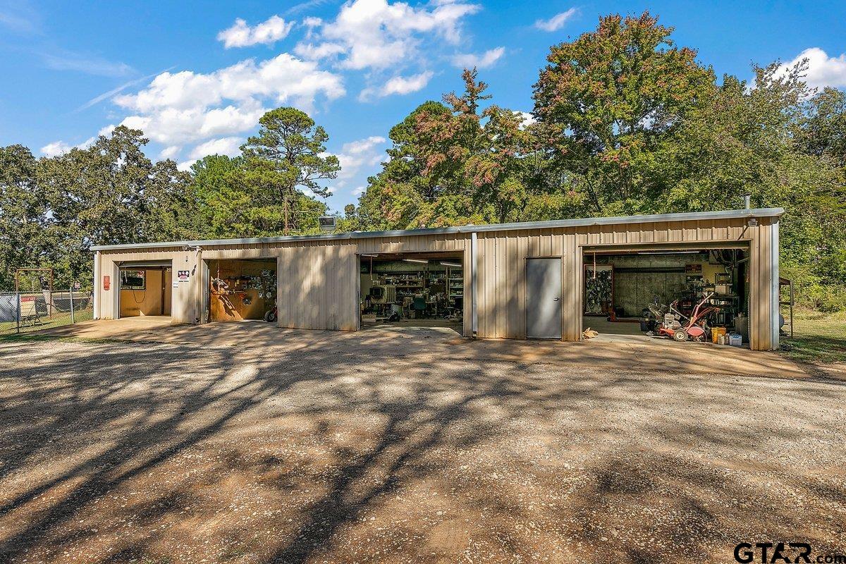 28524 Highway 69 Rusk, TX 75785 - Photo 5 of 17