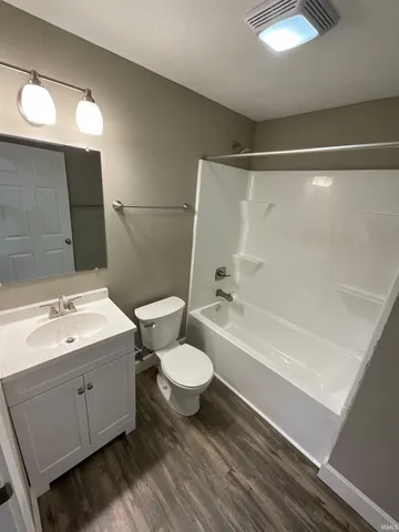 $899,000 | 407 North Dunn Street, Bloomington, IN 47408