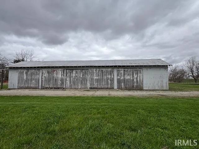 $99,900 | 105 South Old US Highway 41, Boswell, IN 47921