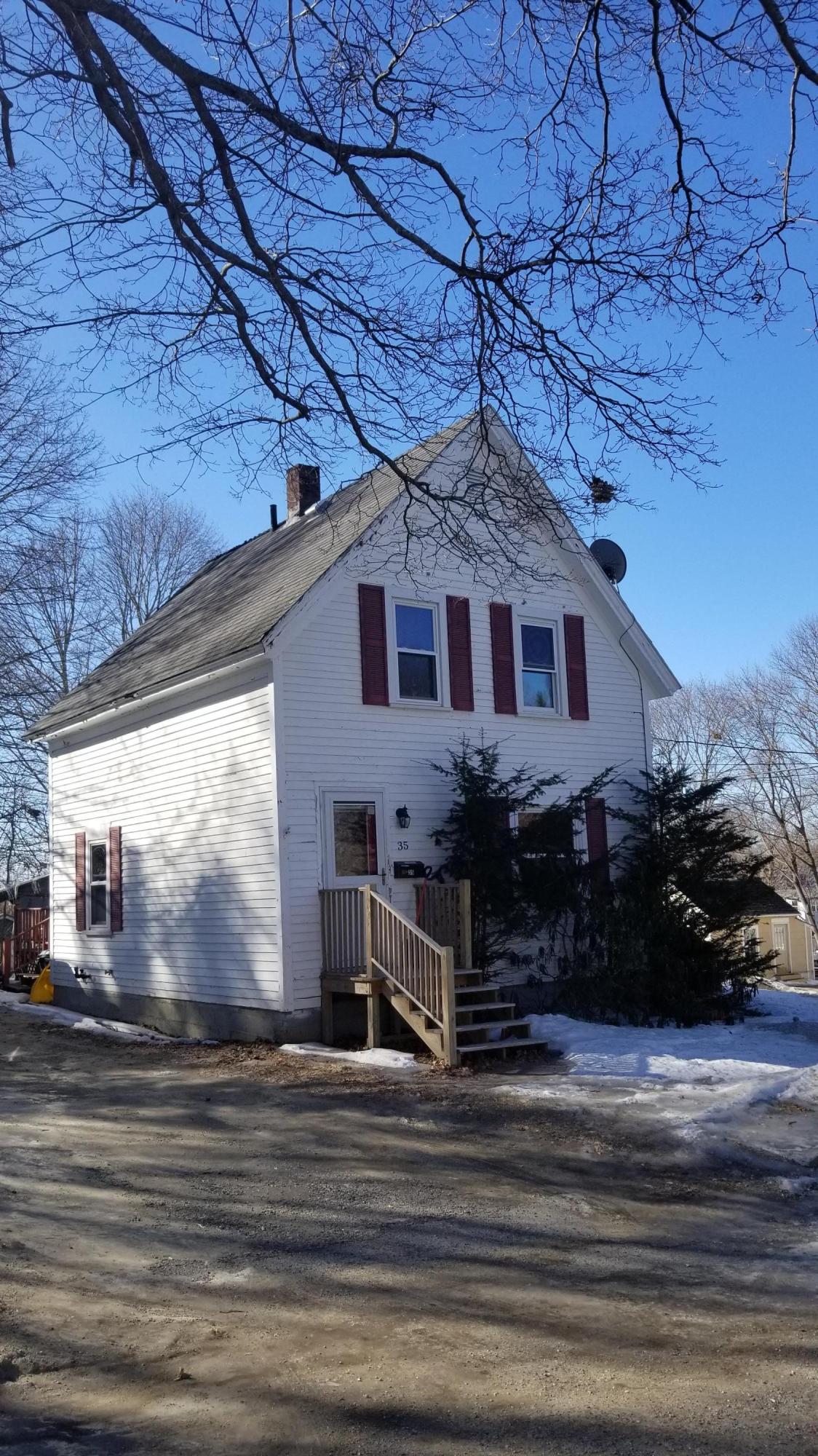 35 Pendleton Street Brewer, ME 04412 - Photo 2 of 19 20190211_113357