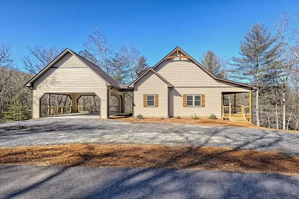 $475,000 | 73 Cricket Lane, Warne, NC 28909