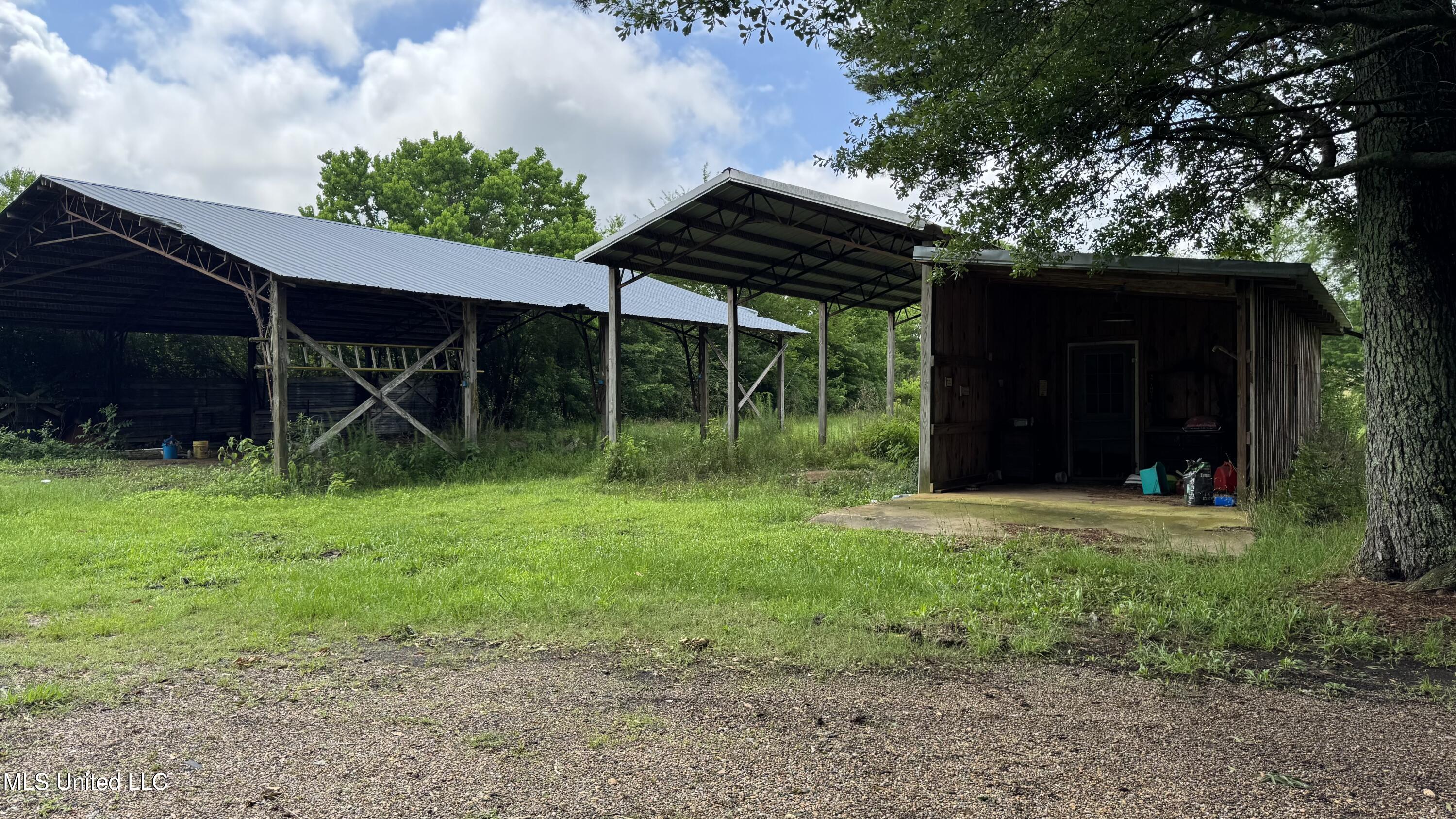 4513 Lawrence Hazel Road Lawrence, MS 39336 - Photo 16 of 32 IMG_3146