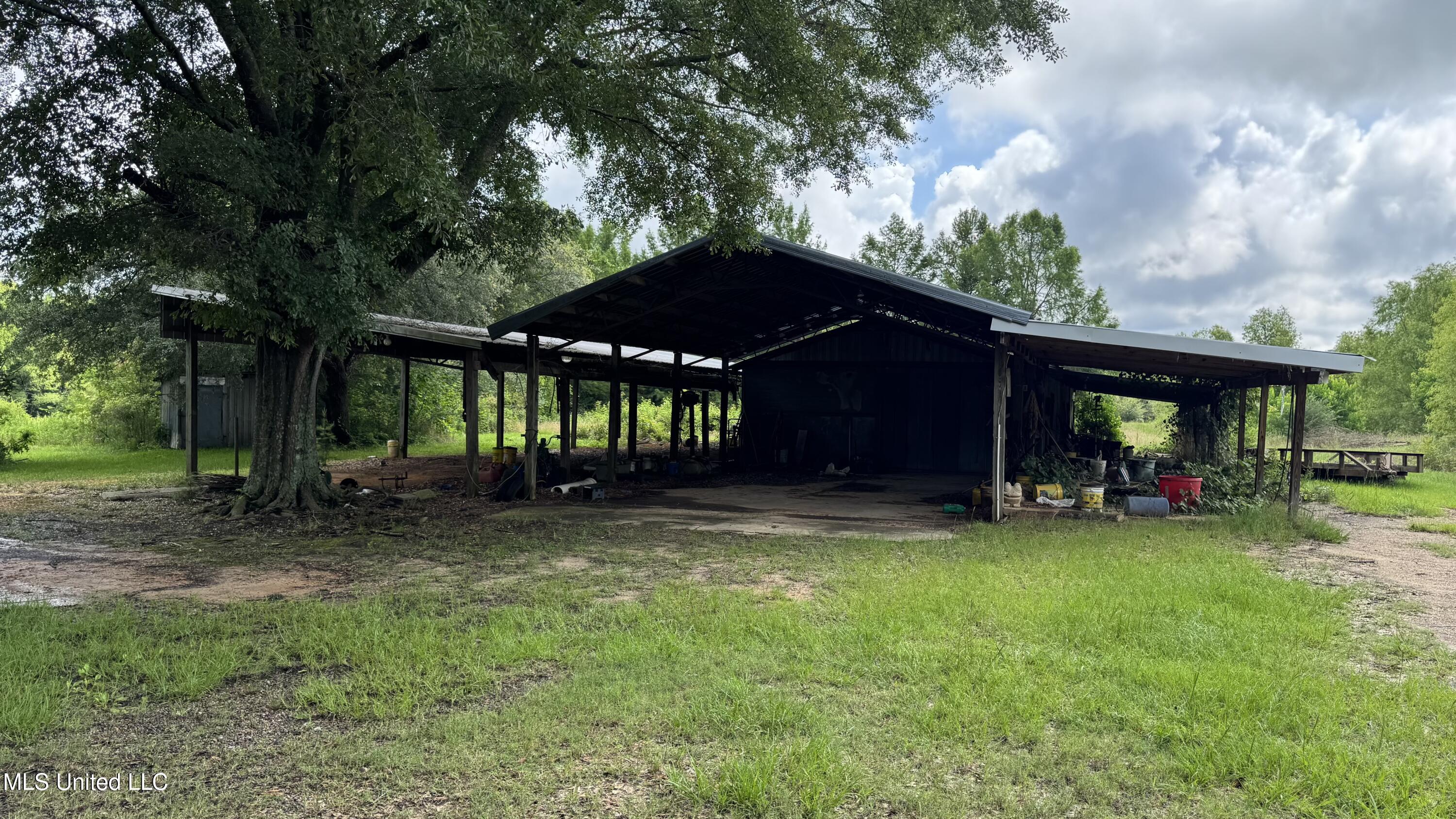 4513 Lawrence Hazel Road Lawrence, MS 39336 - Photo 18 of 32 IMG_3147