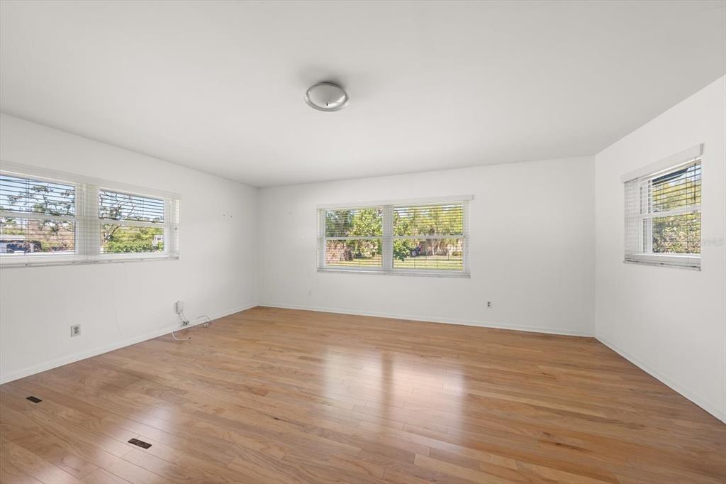 421 East County Line Road Lutz, FL 33549 - Photo 30 of 37 an empty room with a window