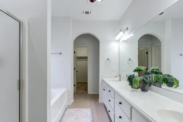 a view of walk in closet