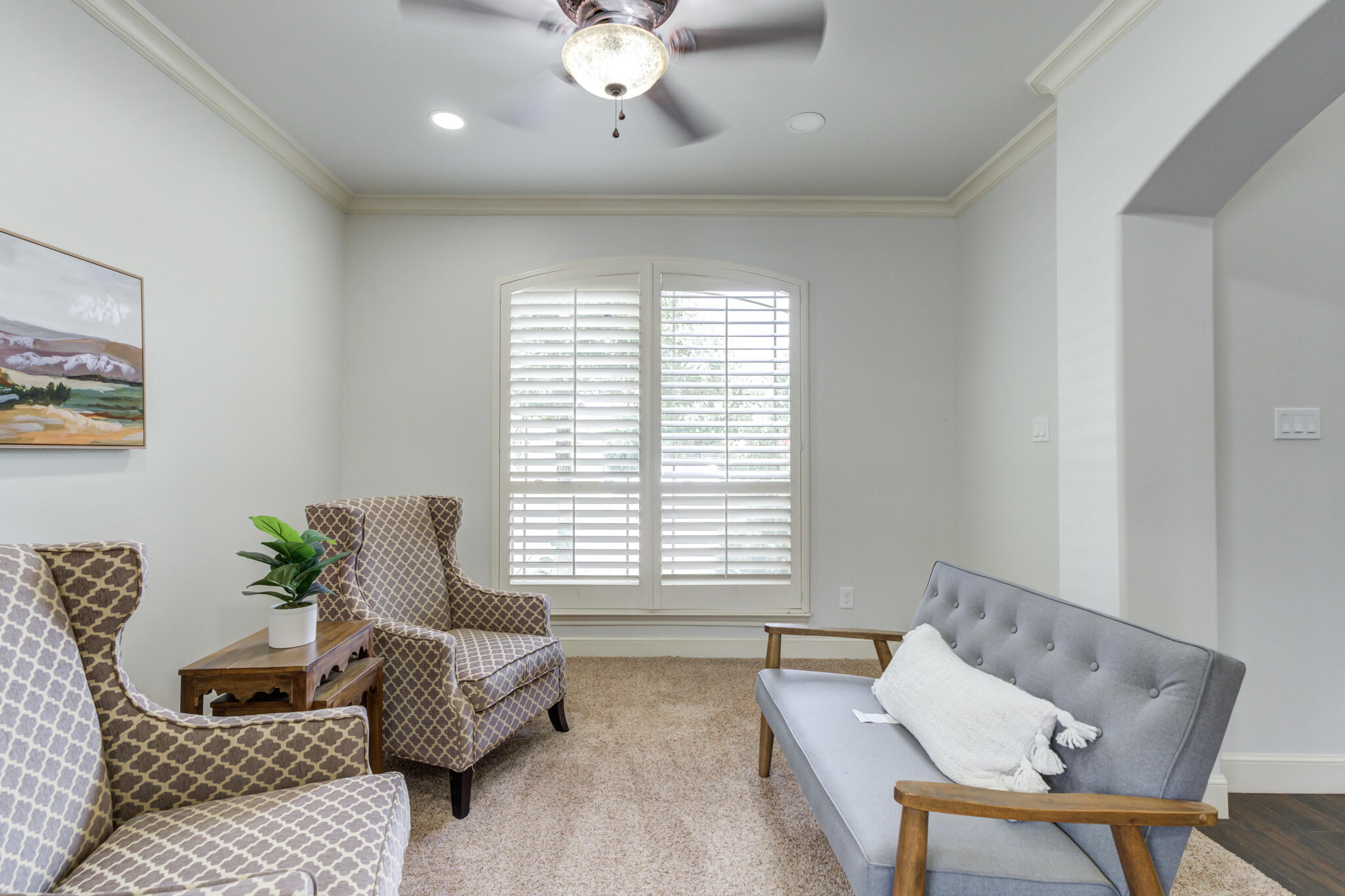 11110 Detroit Avenue Lubbock, TX 79423 - Photo 7 of 54 a living room with furniture and a large window