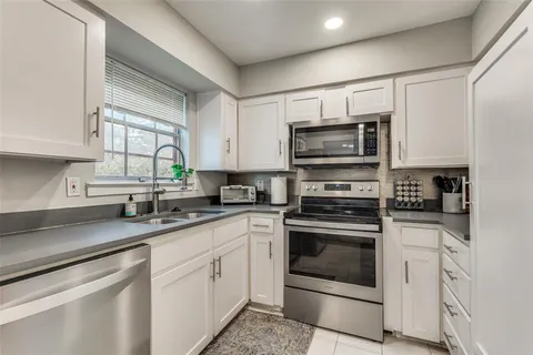 $245,000 | 5818 East University Boulevard, Unit 236, Dallas, TX 75206
