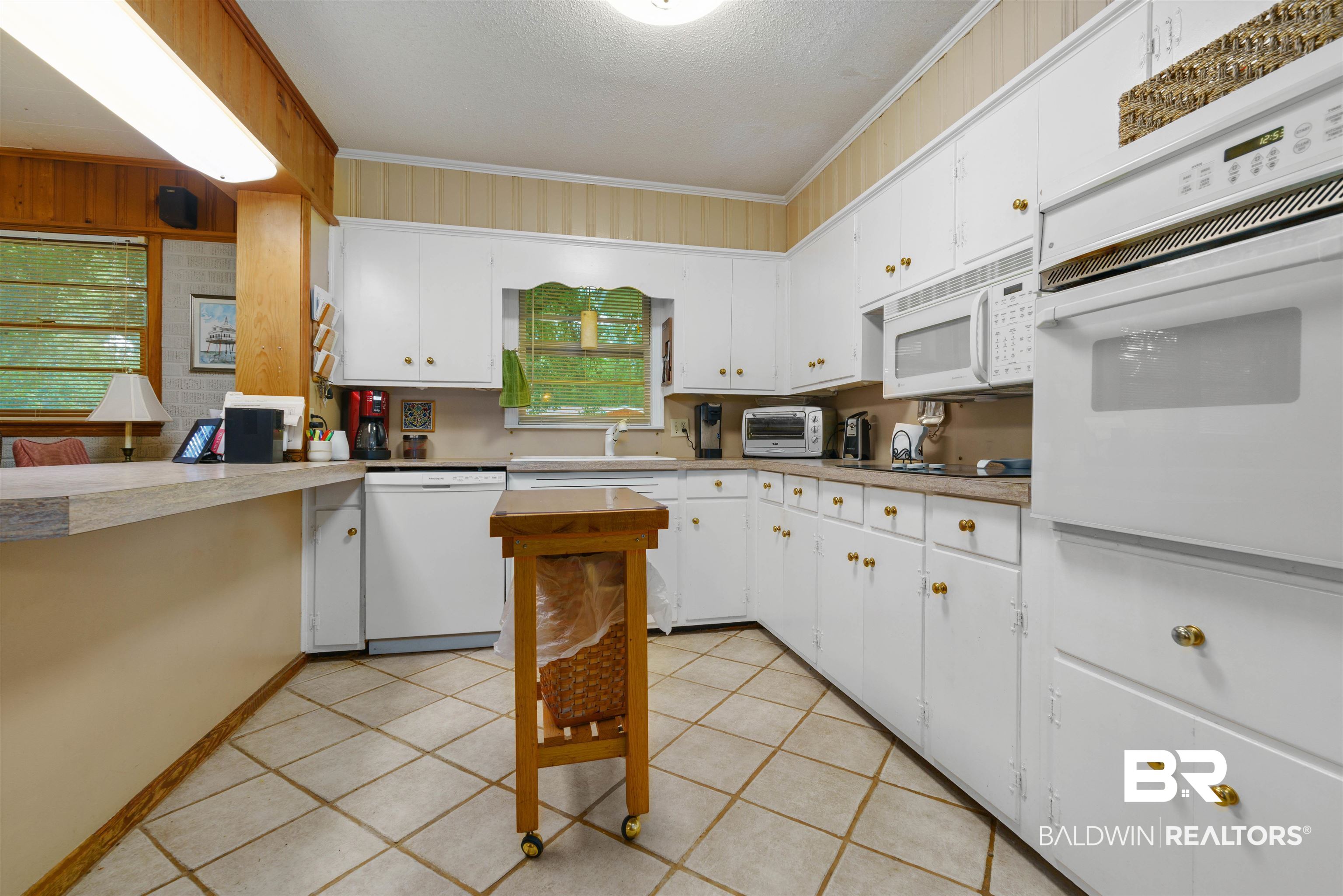 1061 Belvedere Circle West Mobile, AL 36606 - Photo 6 of 22
