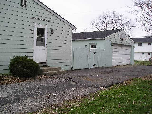 3549 Demington Road Columbus, OH 43232 - Photo 2 of 6 Gallery Image 2