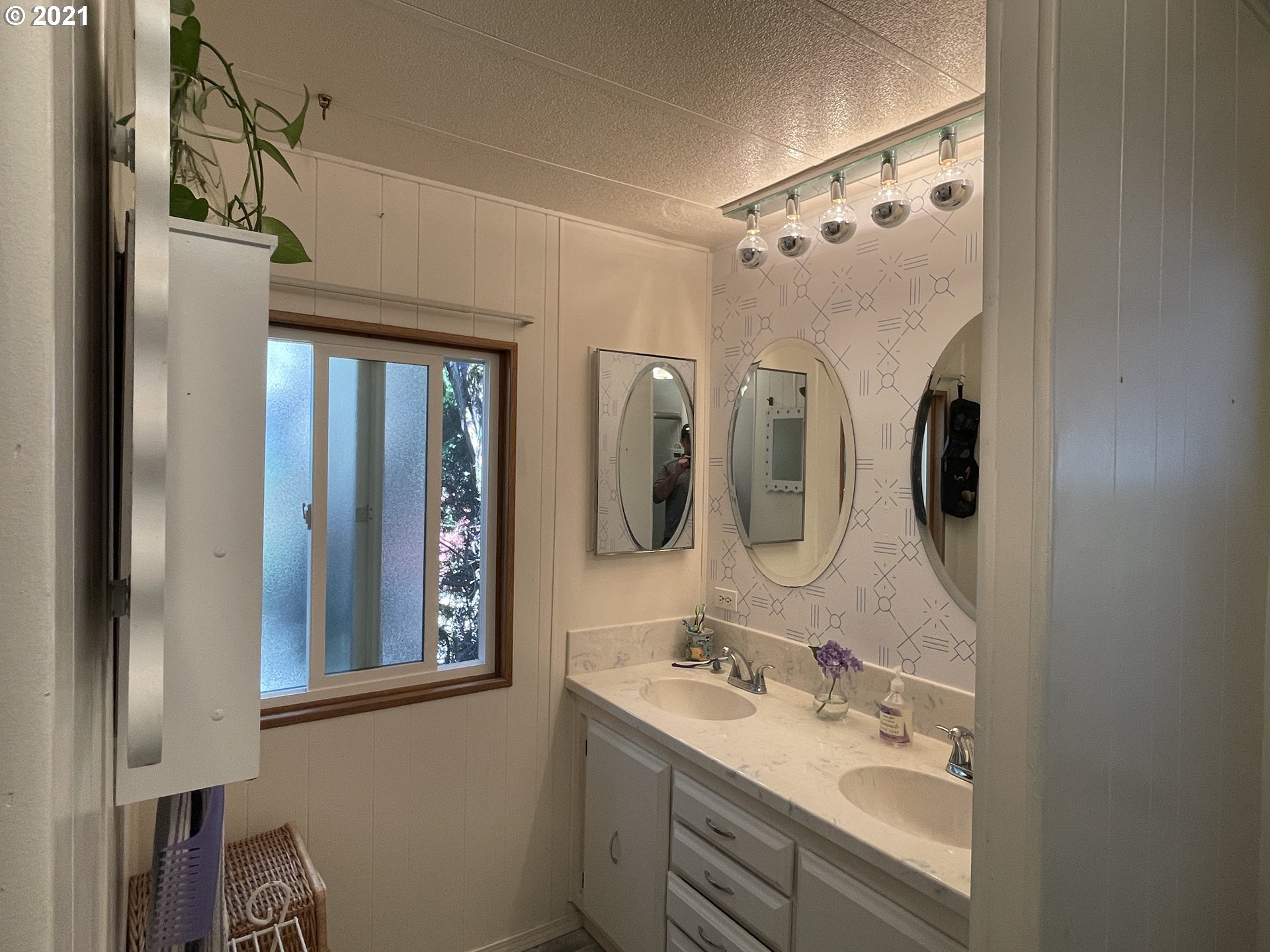 39202 Camp Creek Road, Unit 10 Springfield, OR 97478 - Photo 12 of 28