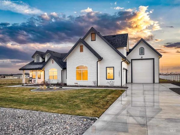 $999,900 | 15361 Juniperwood Drive, Caldwell, ID 83607