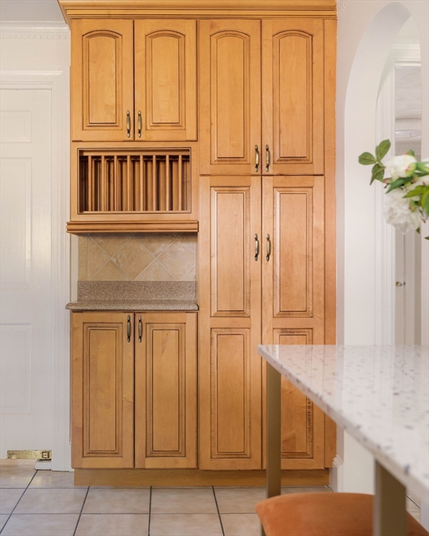 143 South Street Brookline, MA 02467 - Photo 14 of 32