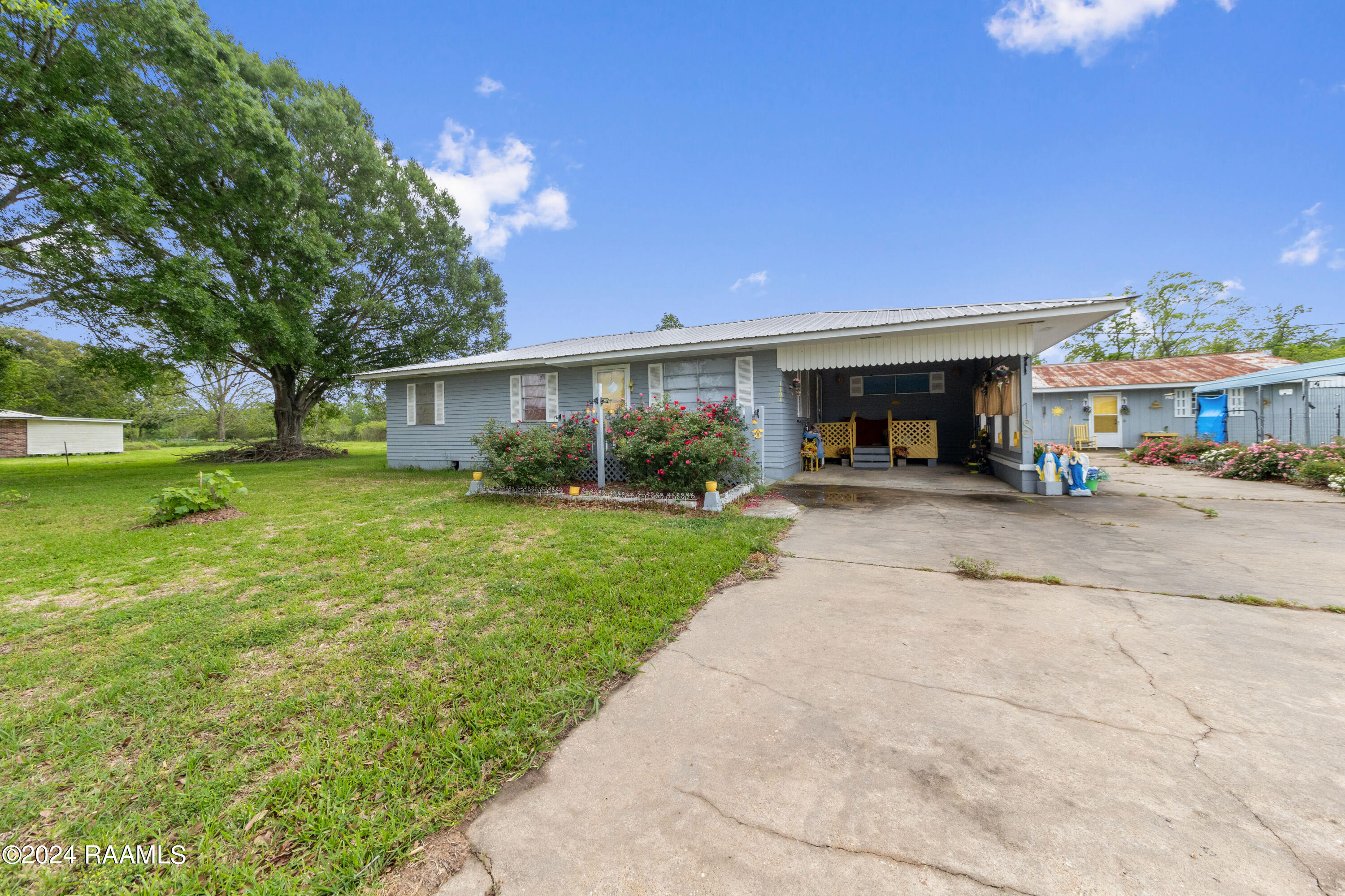 1794 Duplechin Road Church Point, LA 70525 - Photo 3 of 27 1794Duplechin-6