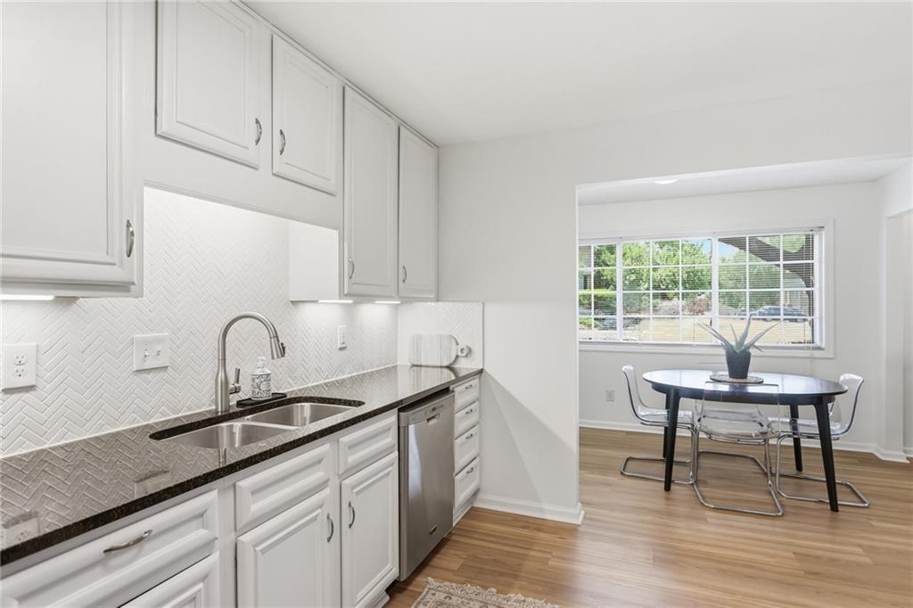 1468 Briarwood Road Northeast, Unit 301 Atlanta, GA 30319 - Photo 16 of 30