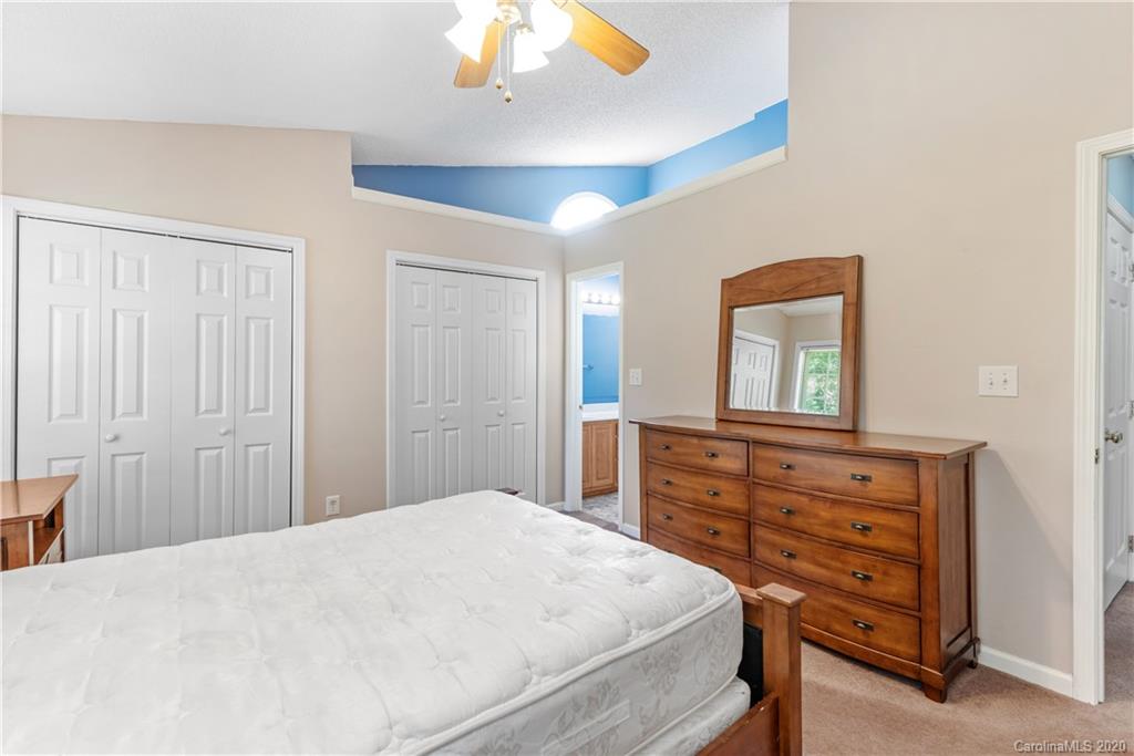 85 English Oak Road Fletcher, NC 28732 - Photo 18 of 35